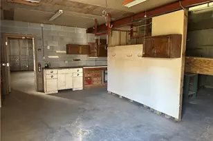 100 Belmont Ave, Meadowlands, PA 15347 - Photo 11