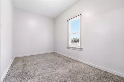 245 Milliken Avenue, Sharpsville, PA 16150 - Photo 17