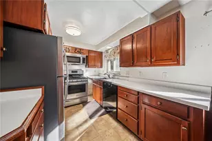 37 Bel Aire Dr, Murrysville, PA 15626 - Photo 13