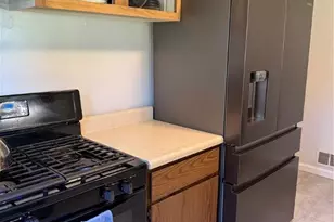 3323 Villawood Ave, Pittsburgh, PA 15227 - Photo 9