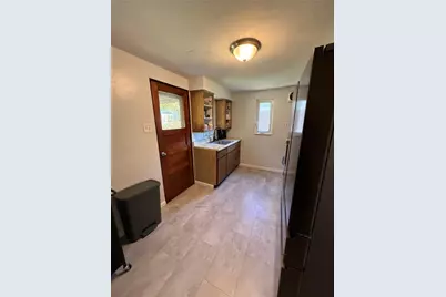 3323 Villawood Ave, Pittsburgh, PA 15227 - Photo 11