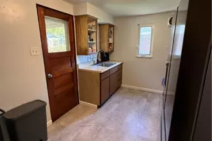 3323 Villawood Ave, Pittsburgh, PA 15227 - Photo 11