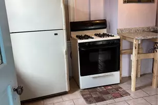 998 Greenfield Ave, Pittsburgh, PA 15217 - Photo 9