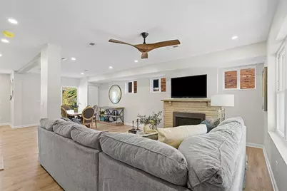 1728 Potomac Ave, Pittsburgh, PA 15216 - Photo 9