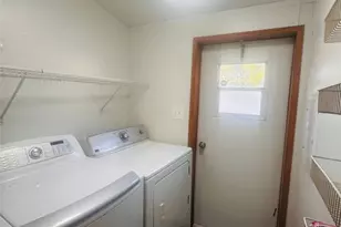 105 Country Club Dr, North Fayette, PA 15071 - Photo 11