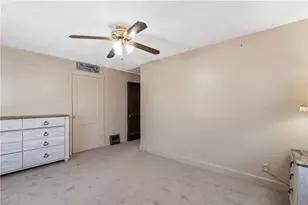 1601 Boundary St, Aliquippa, PA 15010 - Photo 25