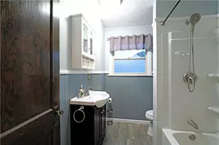 1601 Boundary St, Aliquippa, PA 15010 - Photo 23