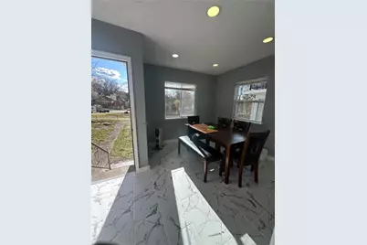 94 Lafferty Ave, Pittsburgh, PA 15210 - Photo 17