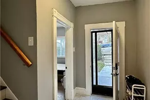 94 Lafferty Ave, Pittsburgh, PA 15210 - Photo 9