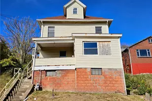 221 Vine St, Canonsburg, PA 15317 - Photo 1