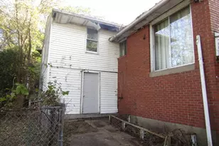 713 Washington St, Aliquippa, PA 15001 - Photo 3