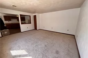 2695 W Chestnut St, Canton Township, PA 15301 - Photo 7