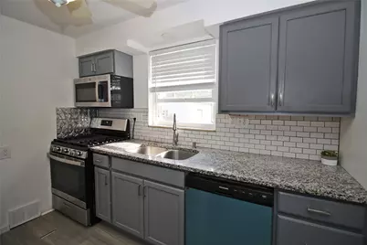 331 Marylea Ave, Pittsburgh, PA 15227 - Photo 11