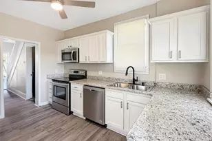 813 13th St, McKees Rocks, PA 15136 - Photo 11