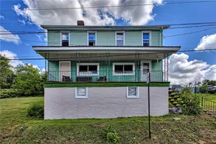 8005 Hayward St, Hempfield Township, PA 15691 - Photo 1