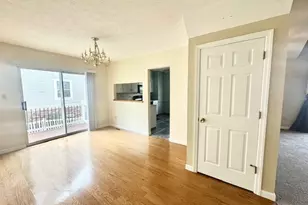 162 Old Village Ln, Bethel Park, PA 15102 - Photo 11