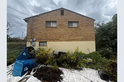 269 Lansdowne Dr, Pittsburgh, PA 15147 - Photo 1