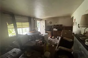 269 Lansdowne Dr, Pittsburgh, PA 15147 - Photo 9