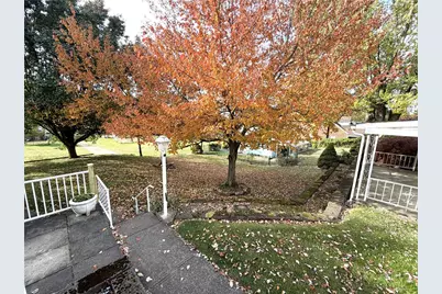 833 E Hill Dr, New Kensington, PA 15068 - Photo 31