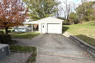 833 E Hill Dr, New Kensington, PA 15068 - Photo 27