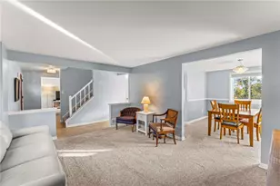 1256 Manor Dr, Pittsburgh, PA 15241 - Photo 5