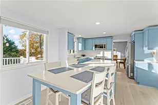 1256 Manor Dr, Pittsburgh, PA 15241 - Photo 11