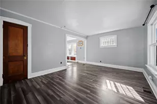 401 Mc Clure Ave, Sharon, PA 16146 - Photo 5