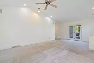 201 Dorseyville Rd, Pittsburgh, PA 15215 - Photo 17