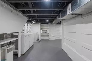 411 Kambach St, Pittsburgh, PA 15211 - Photo 35