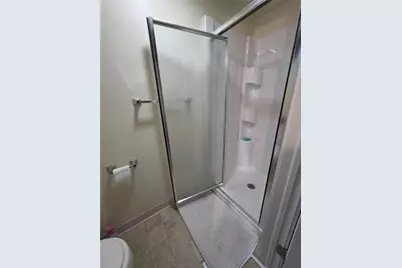 745 Castle Street, New Castle, PA 16101 - Photo 13