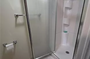 745 Castle St, New Castle, PA 16101 - Photo 13