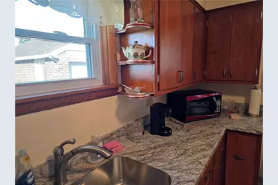 745 Castle Street, New Castle, PA 16101 - Photo 3