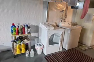 745 Castle St, New Castle, PA 16101 - Photo 17