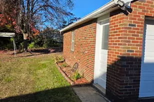 745 Castle St, New Castle, PA 16101 - Photo 21