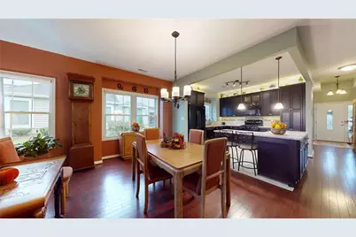 553 Pioneer Ln, Economy, PA 15042 - Photo 7