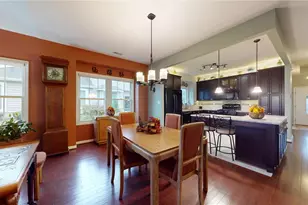 553 Pioneer Ln, Economy, PA 15042 - Photo 7