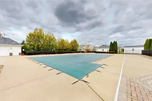 553 Pioneer Ln, Economy, PA 15042 - Photo 37