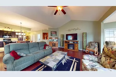 553 Pioneer Ln, Economy, PA 15042 - Photo 11