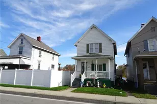 228 S 3rd St, Youngwood, PA 15697 - Photo 3