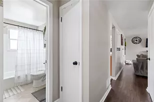 1075 Fiddleback Dr, Kennedy Township, PA 15136 - Photo 15