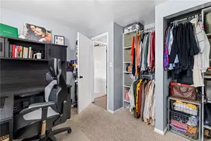 1075 Fiddleback Dr, Kennedy Township, PA 15136 - Photo 19