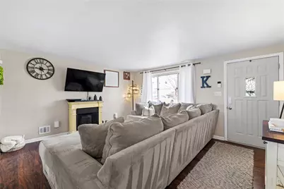 1075 Fiddleback Dr, Kennedy Township, PA 15136 - Photo 7