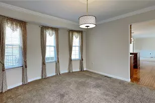 3015 Shawnee Ct, Hampton, PA 15044 - Photo 9