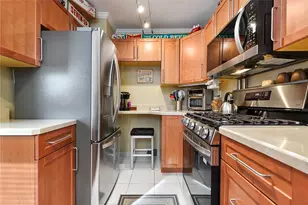 539 Loretto Rd, Bigelow Heights, PA 15217 - Photo 11