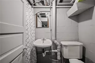 920 Watson St, Coraopolis, PA 15108 - Photo 25