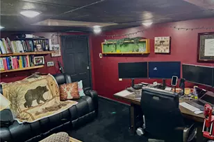 556 Highview Rd, Baldwin Twp, PA 15234 - Photo 29