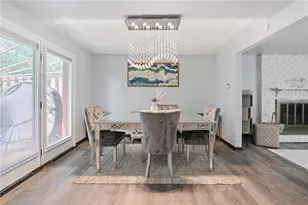 115 Willow Village Dr, Pittsburgh, PA 15239 - Photo 11