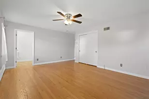 208 Summit Rd, Center Township, PA 16001 - Photo 13