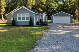 100 Blom Rd, Pine Township, PA 16127 - Photo 1