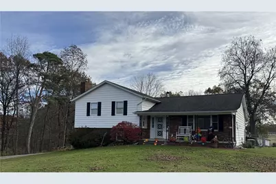 184 Walnut Dr, South Bend Township, PA 15774 - Photo 1